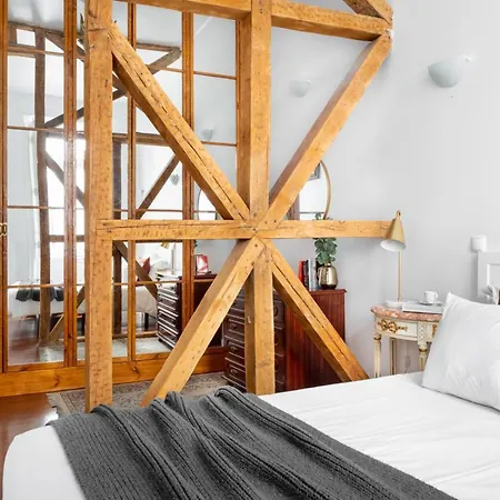 Altido Unique 1-br In Central Chiado *