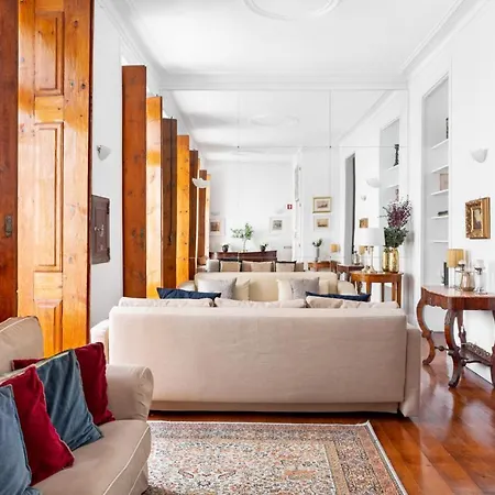 Altido Unique 1-br In Central Chiado Apartment