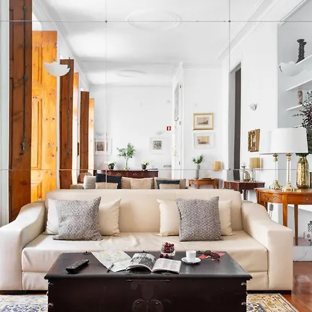 Altido Unique 1-br In Central Chiado Appartamento