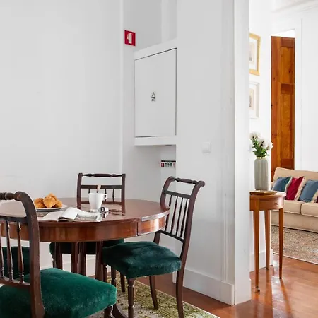 Altido Unique 1-br In Central Chiado * Lisbon
